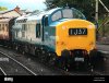 a-br-class-37-diesel-locomotive-prepares-to-leave-llangollen-station-E8M0D9.jpg