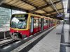1200px-Berlin-_Bahnhof_Westkreuz-_Richtung_Nord-_S-Bahn_Berlin_DBAG-Baureihe_481_10.8.2009.jpg