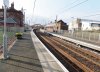 Saltcoats_railway_station,_view_towards_Ardrossan,_Scotland.jpg