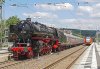 steam-locomotive-g1672acb90_1920.jpg