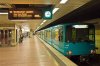 512px-Frankfurt_Hauptbahnhof_U-Bahn_Typ_U3_Linie_U4.jpg
