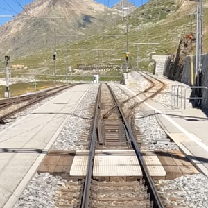 Ospizio Bernina Platform IRL