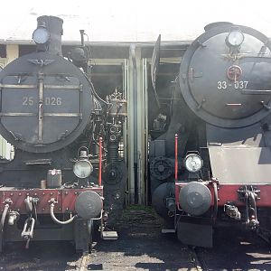 SŽ-VIT 25-026 and 33-037