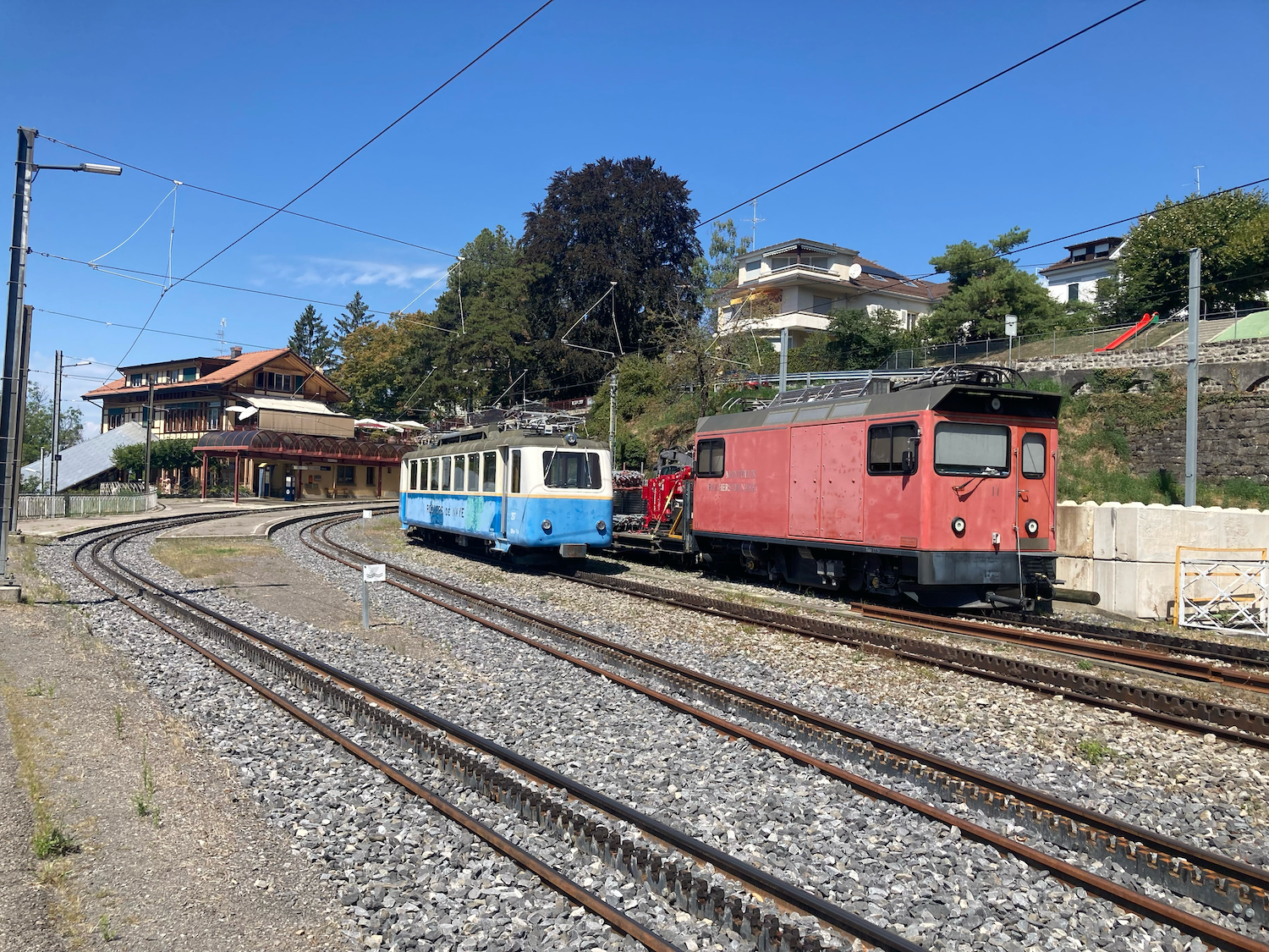 Glion Station